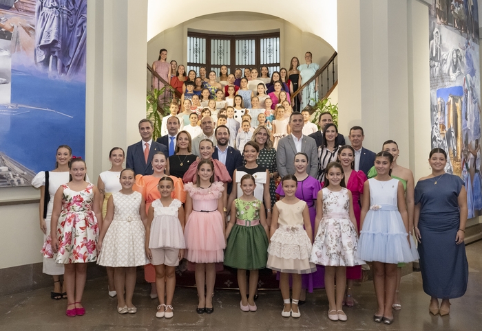 La Diputación de Castellón abre sus puertas a la fiesta y da la bienvenida a la Magdalena 2026